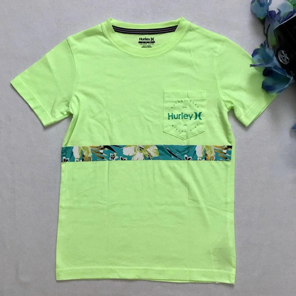 Hurley and Guess NWOT Shirt Bundle Boys 8-10 Yrs - Picture 6 of 9